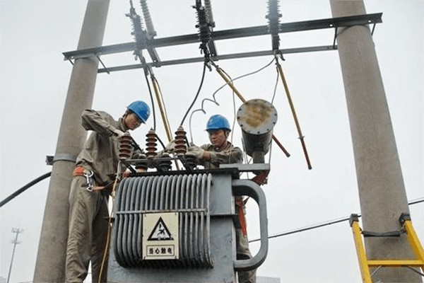 如何配置變壓器容量？